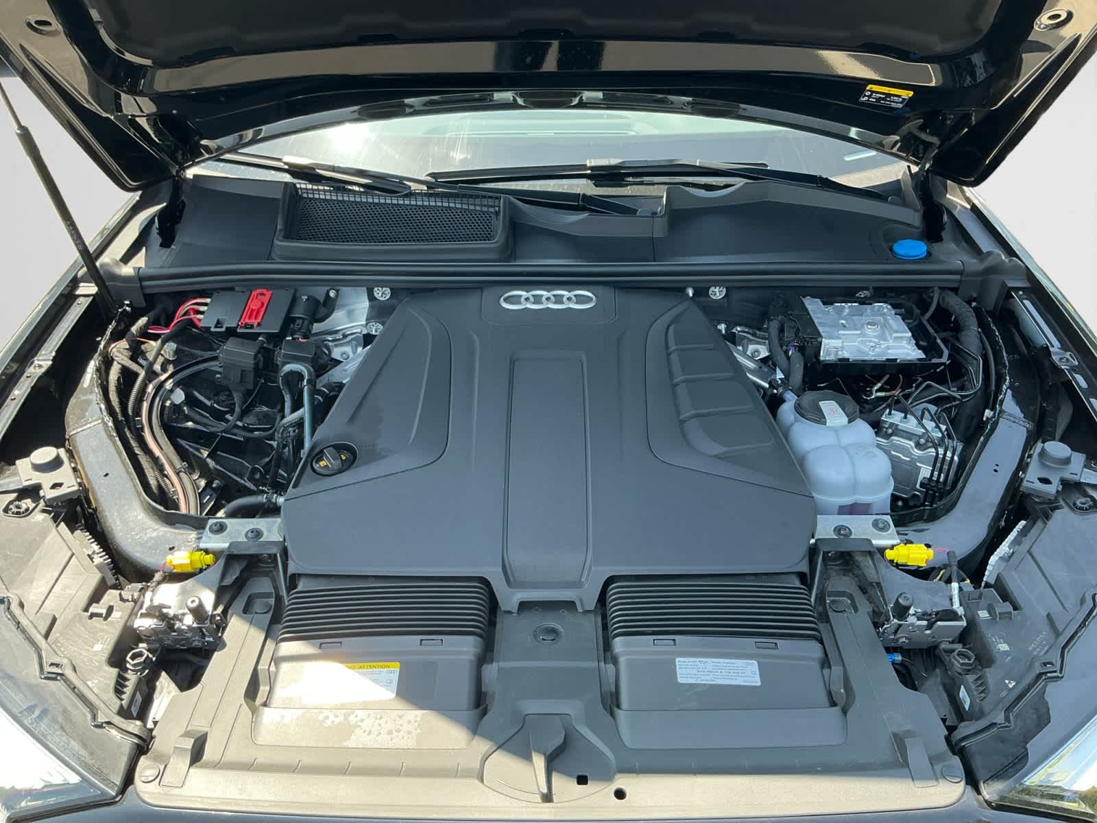 used 2025 Audi Q7 car, priced at $60,998