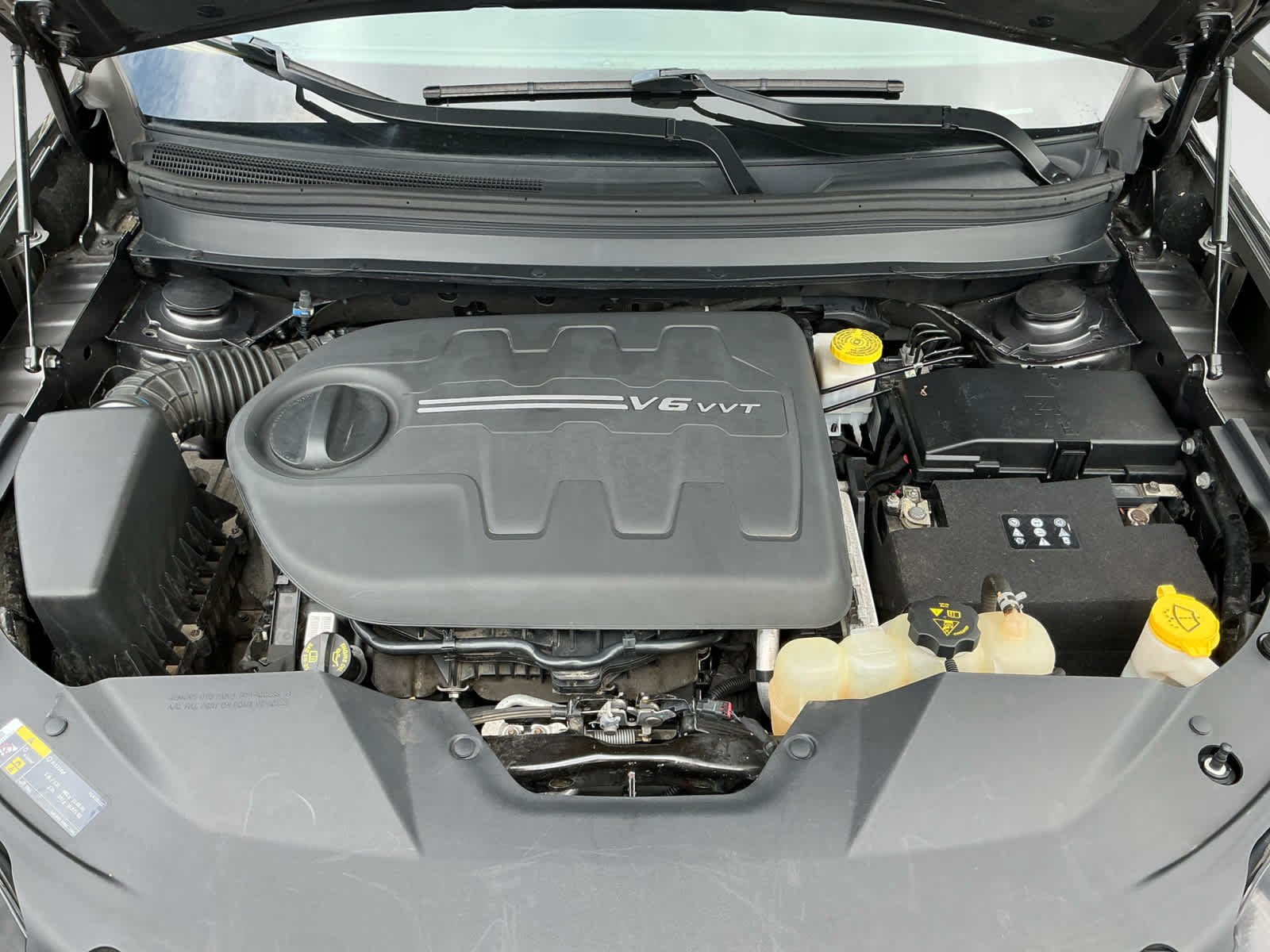 used 2019 Jeep Cherokee car, priced at $15,998