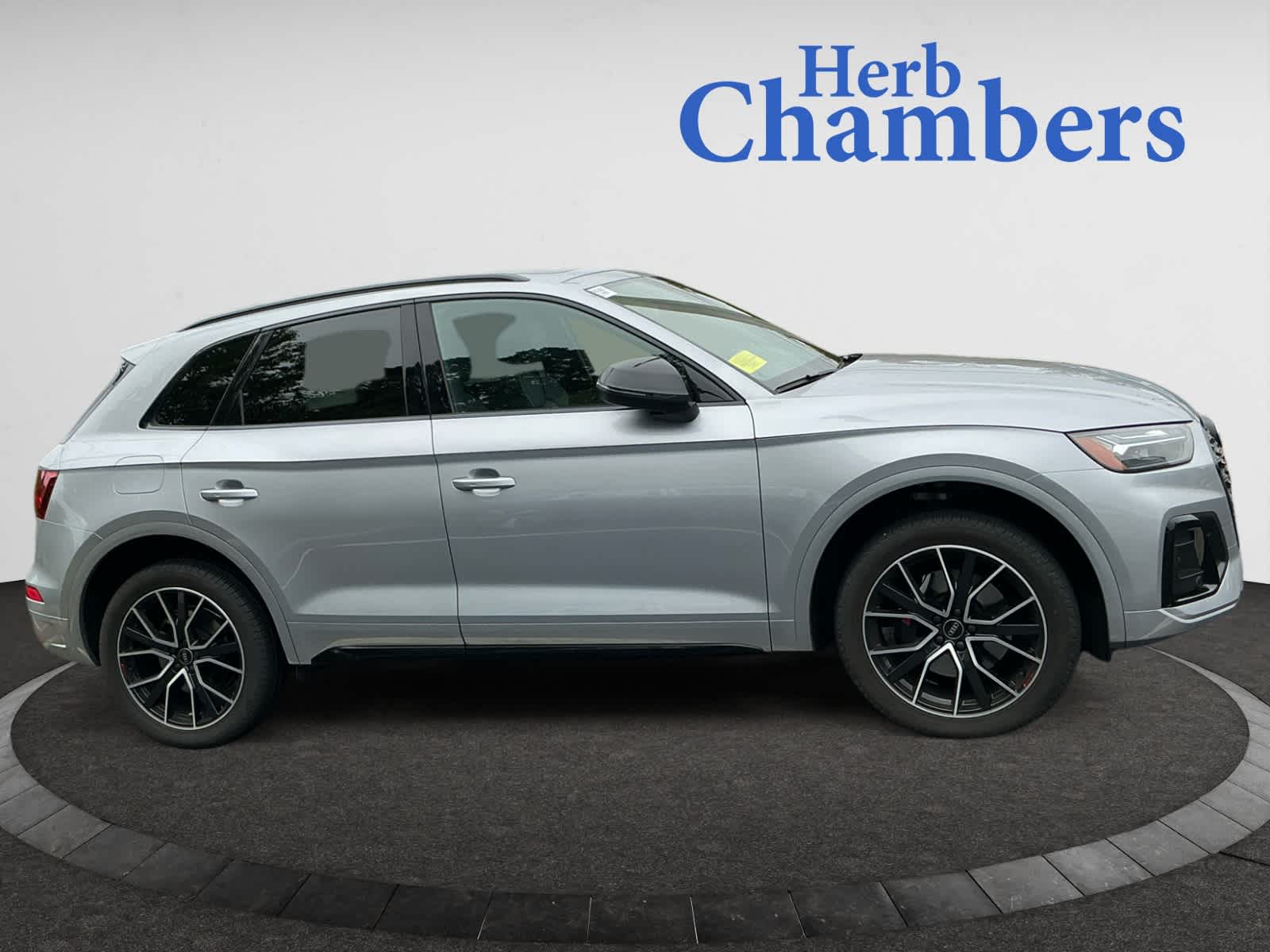 used 2024 Audi SQ5 car, priced at $53,499