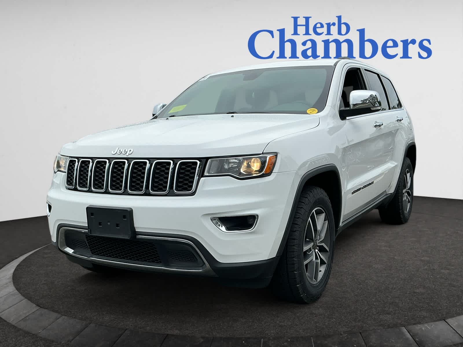 used 2021 Jeep Grand Cherokee car, priced at $20,998