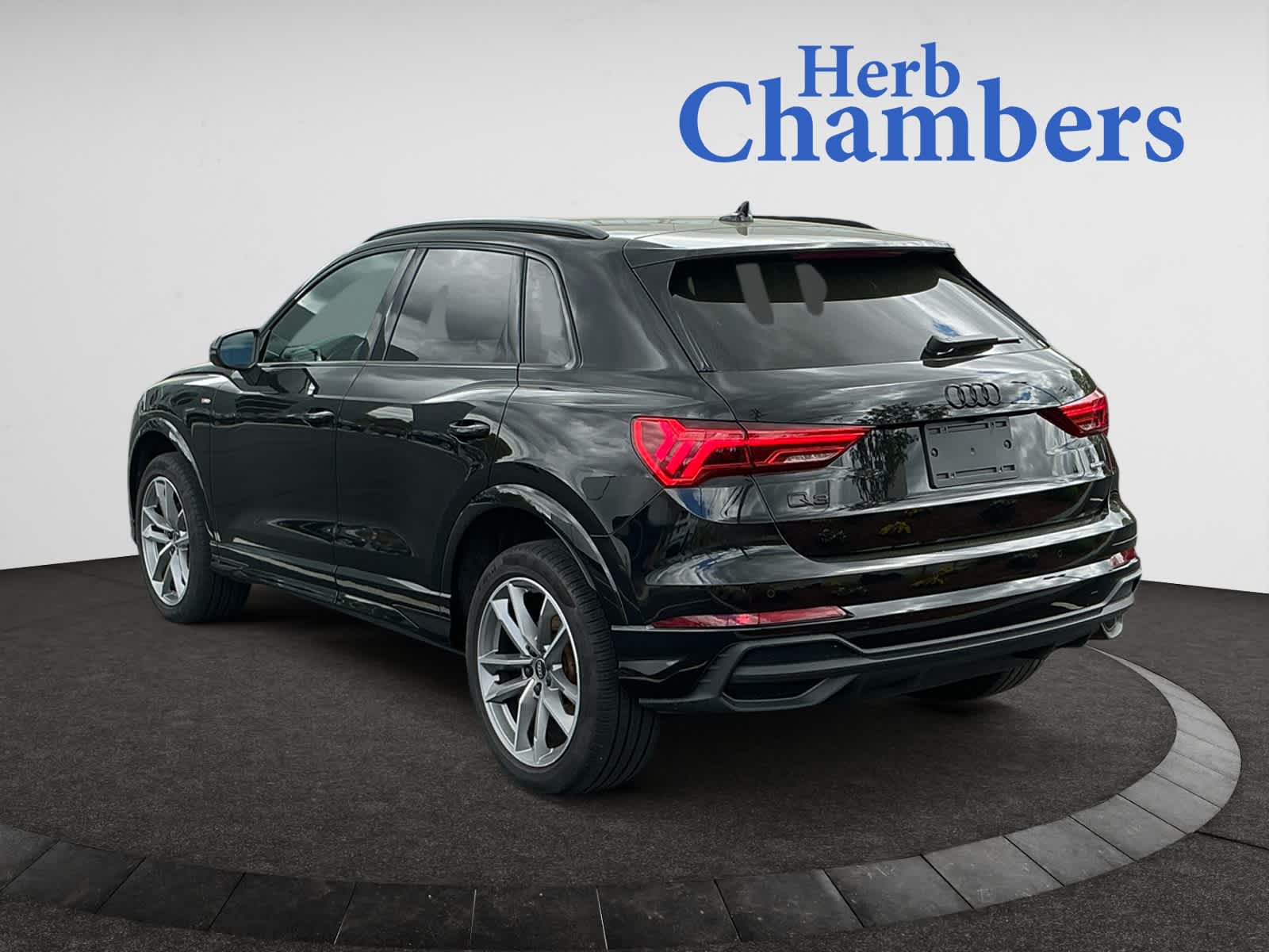used 2022 Audi Q3 car, priced at $33,998