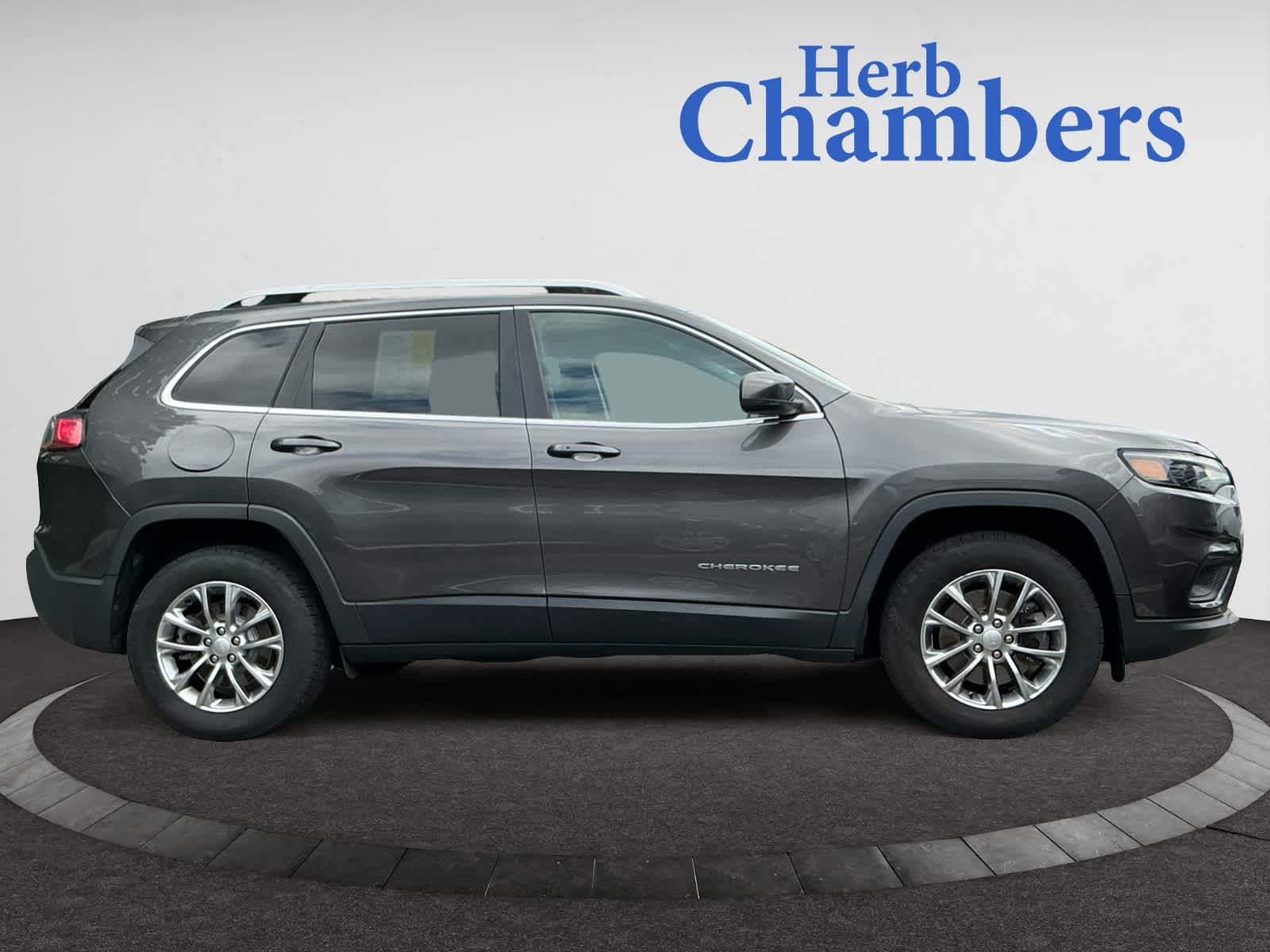 used 2019 Jeep Cherokee car, priced at $15,998