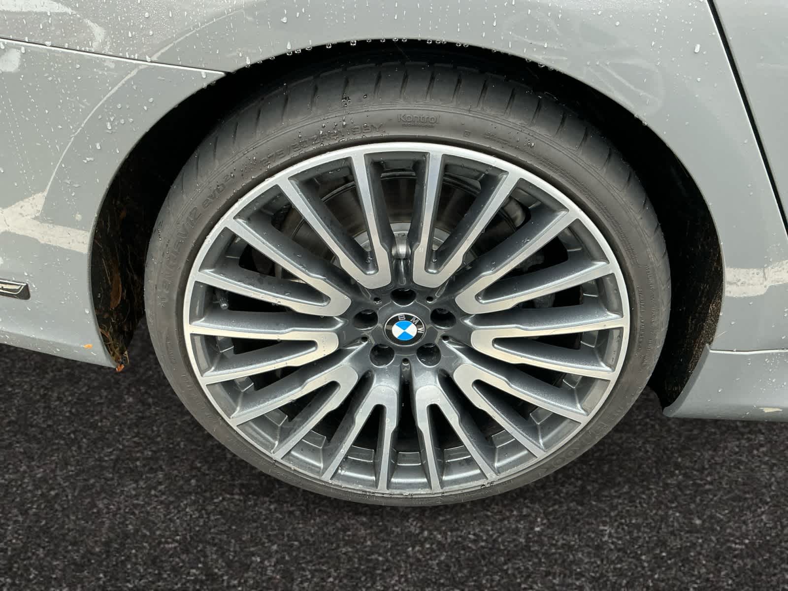 used 2021 BMW 750i car, priced at $39,999