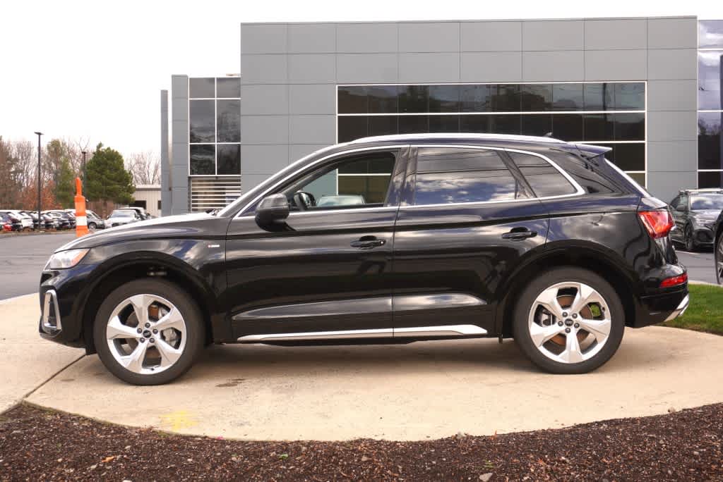 used 2024 Audi Q5 car, priced at $42,498