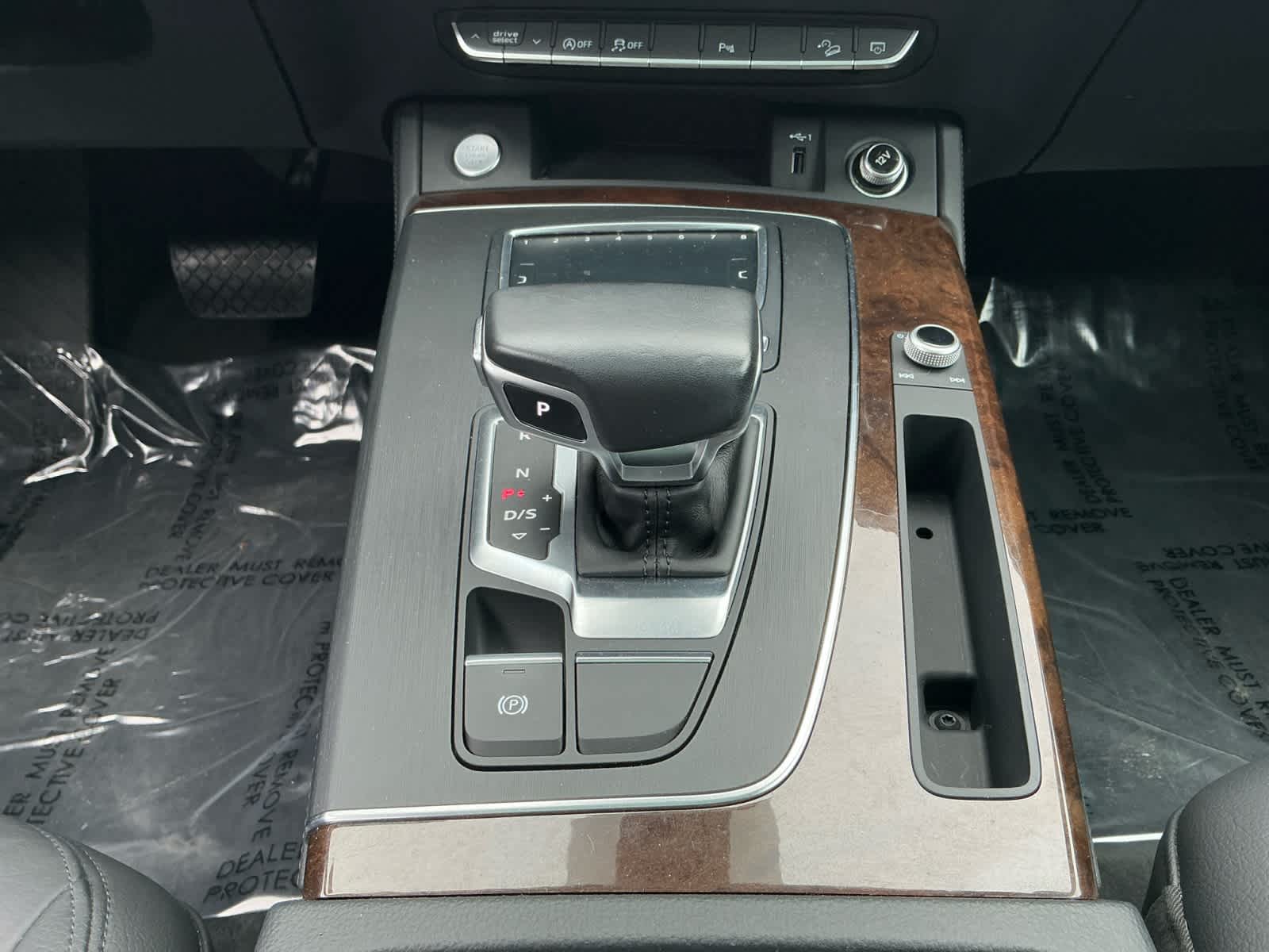 used 2020 Audi Q5 car, priced at $27,998