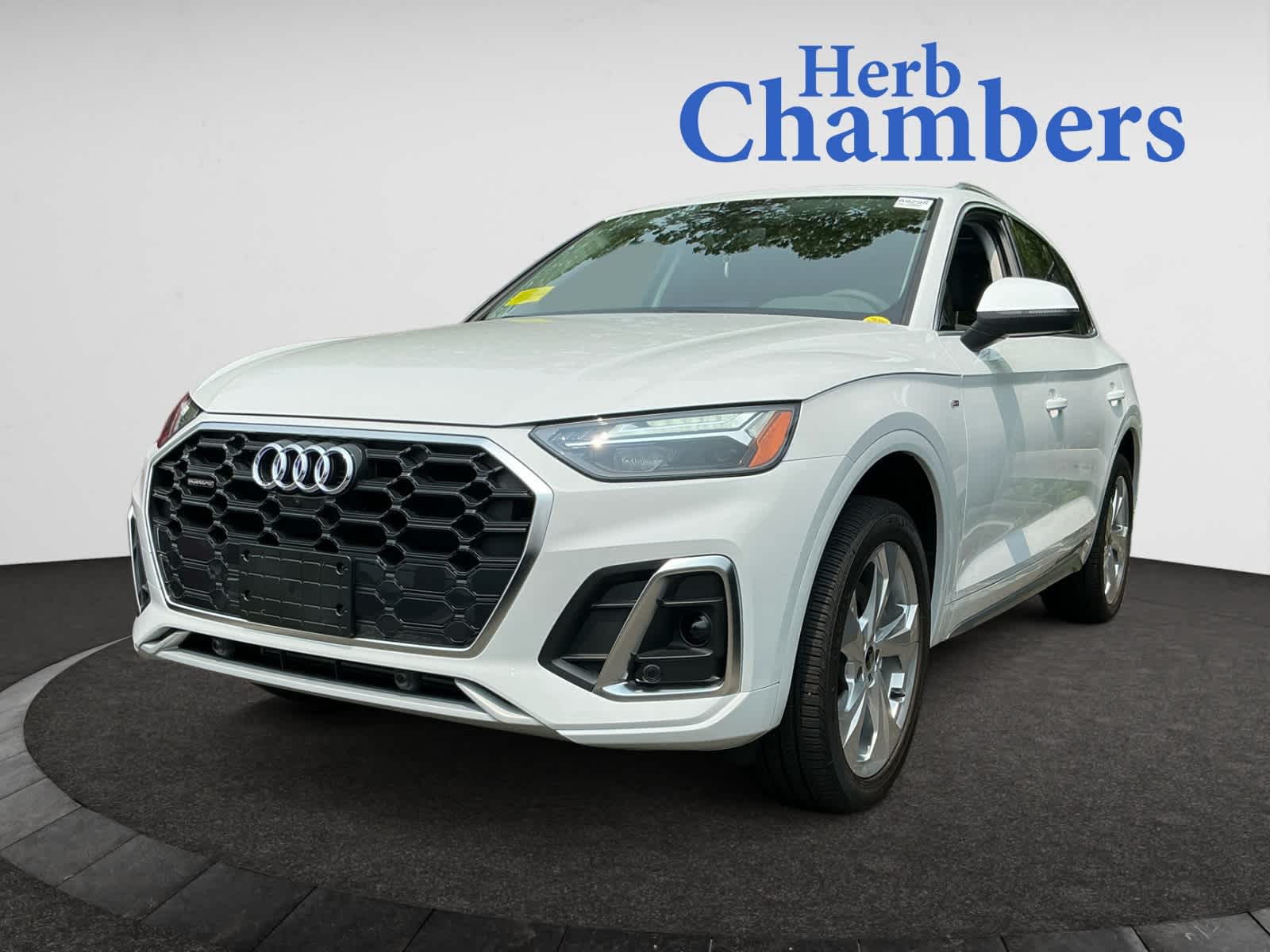 used 2024 Audi Q5 car, priced at $48,998