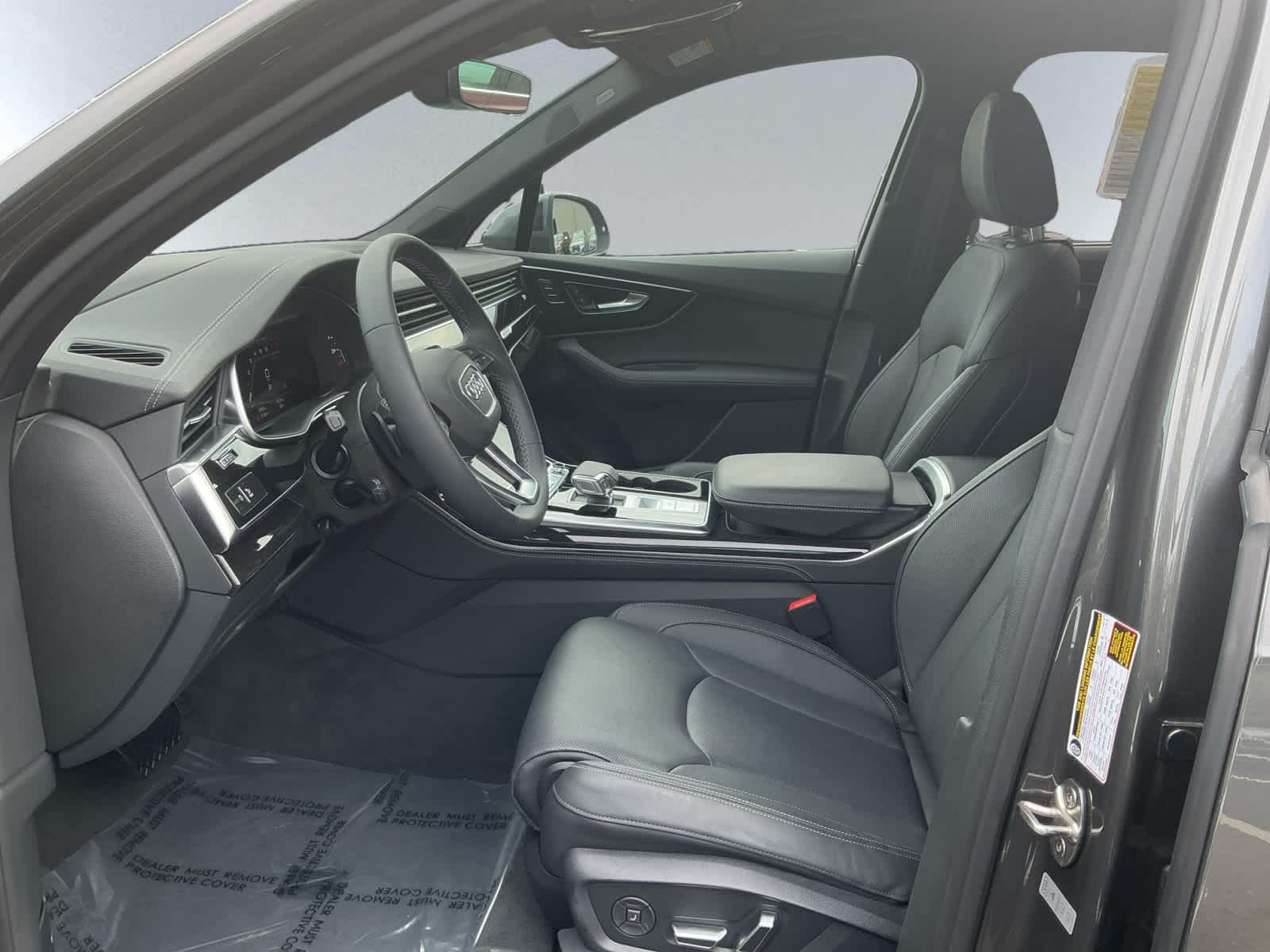 used 2025 Audi Q7 car, priced at $69,888