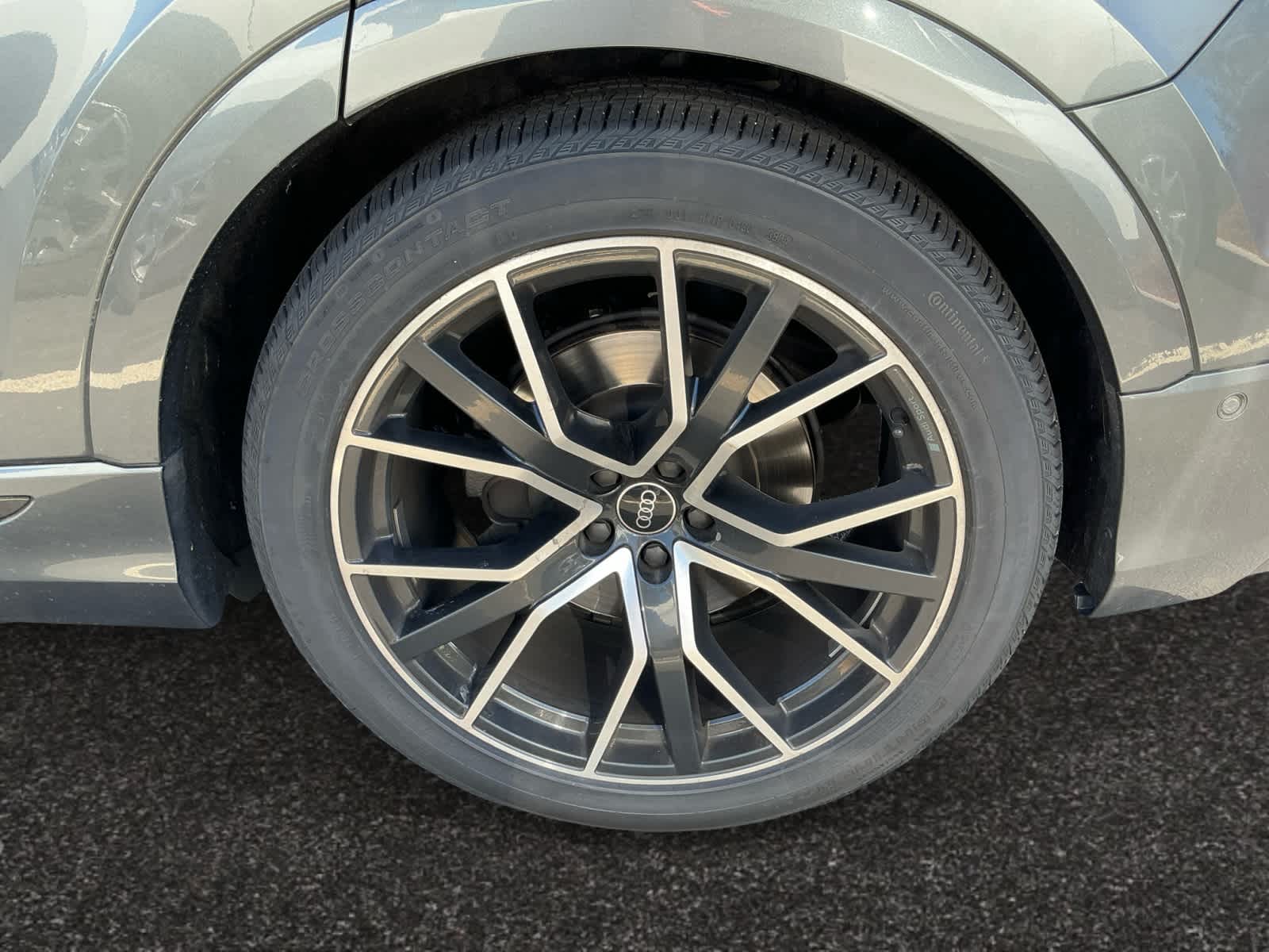 used 2021 Audi SQ8 car, priced at $53,998