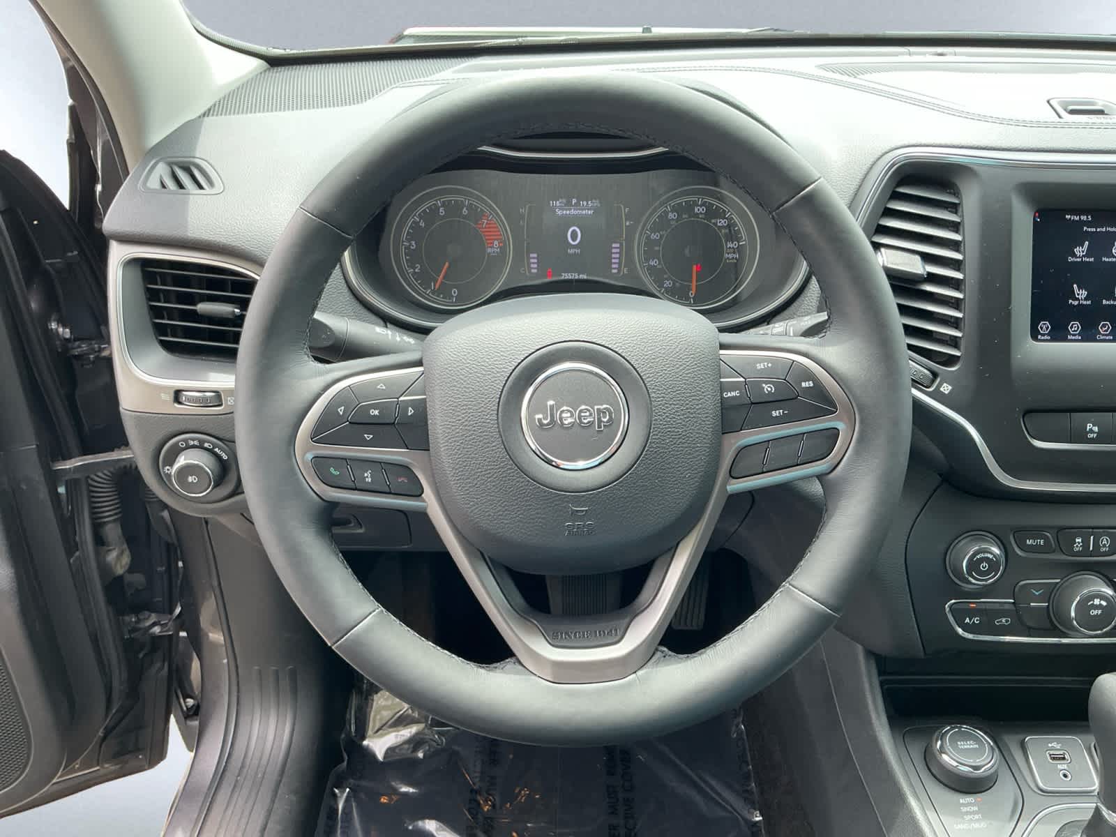 used 2019 Jeep Cherokee car, priced at $15,998