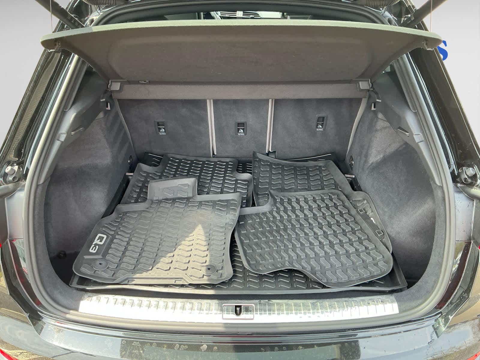 used 2022 Audi Q3 car, priced at $32,498