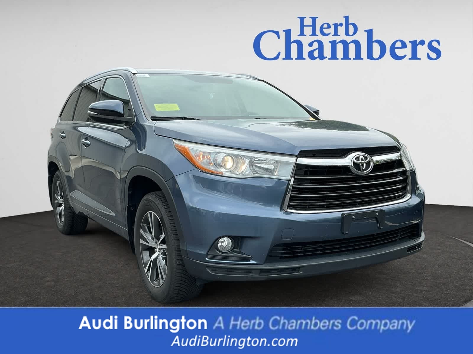 used 2016 Toyota Highlander car, priced at $25,998