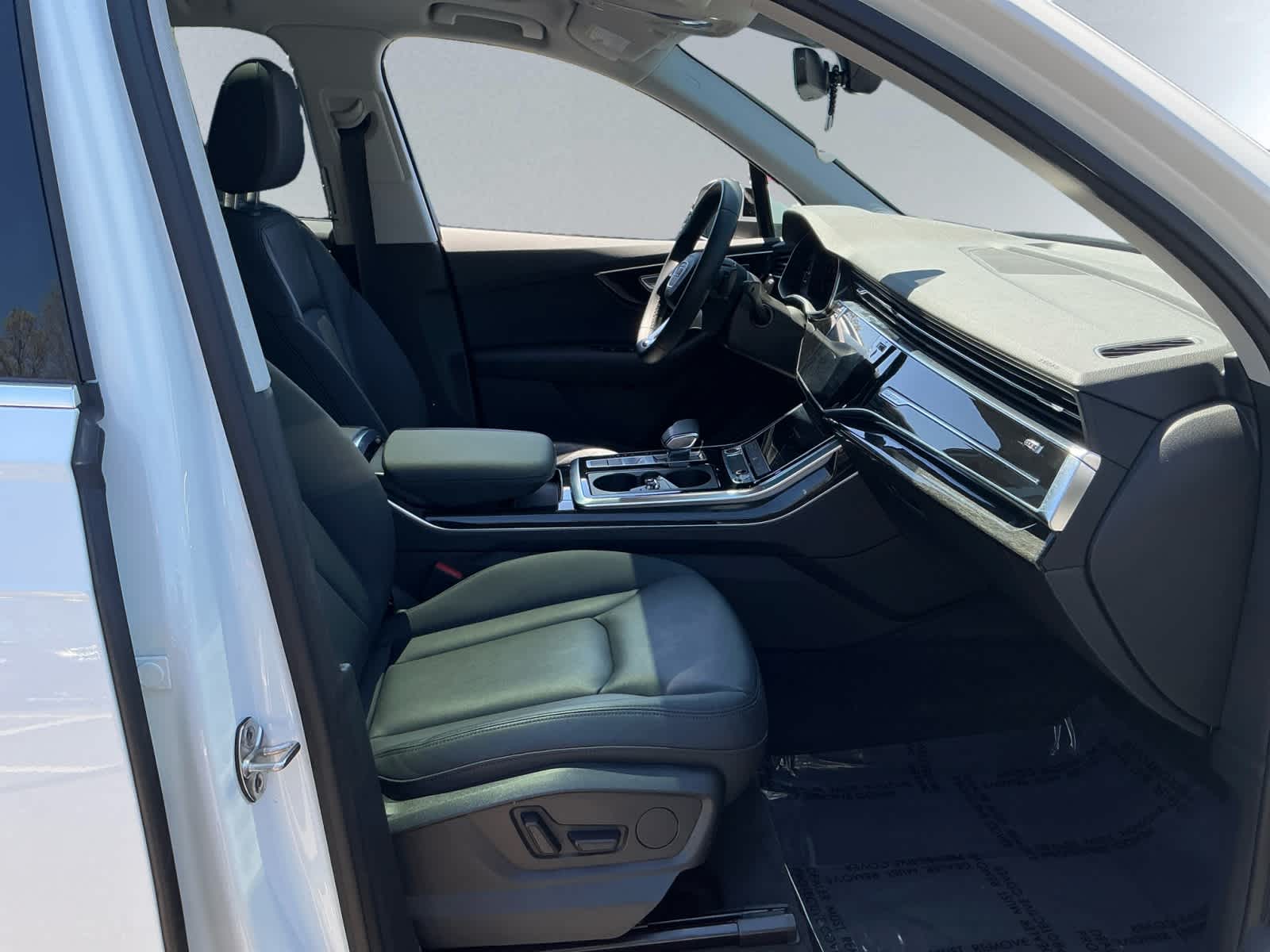 used 2022 Audi Q7 car, priced at $40,998