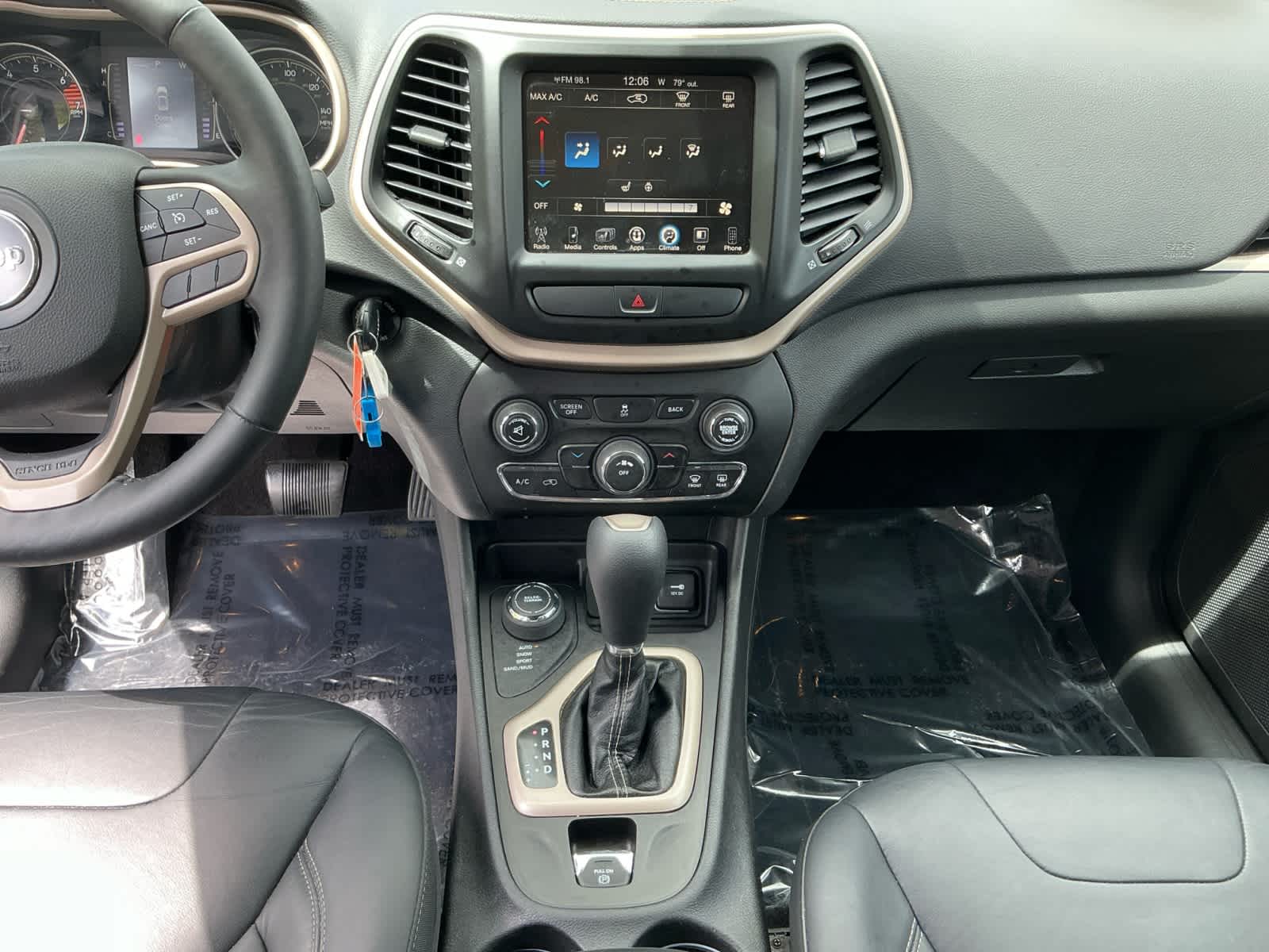 used 2017 Jeep Cherokee car, priced at $13,998