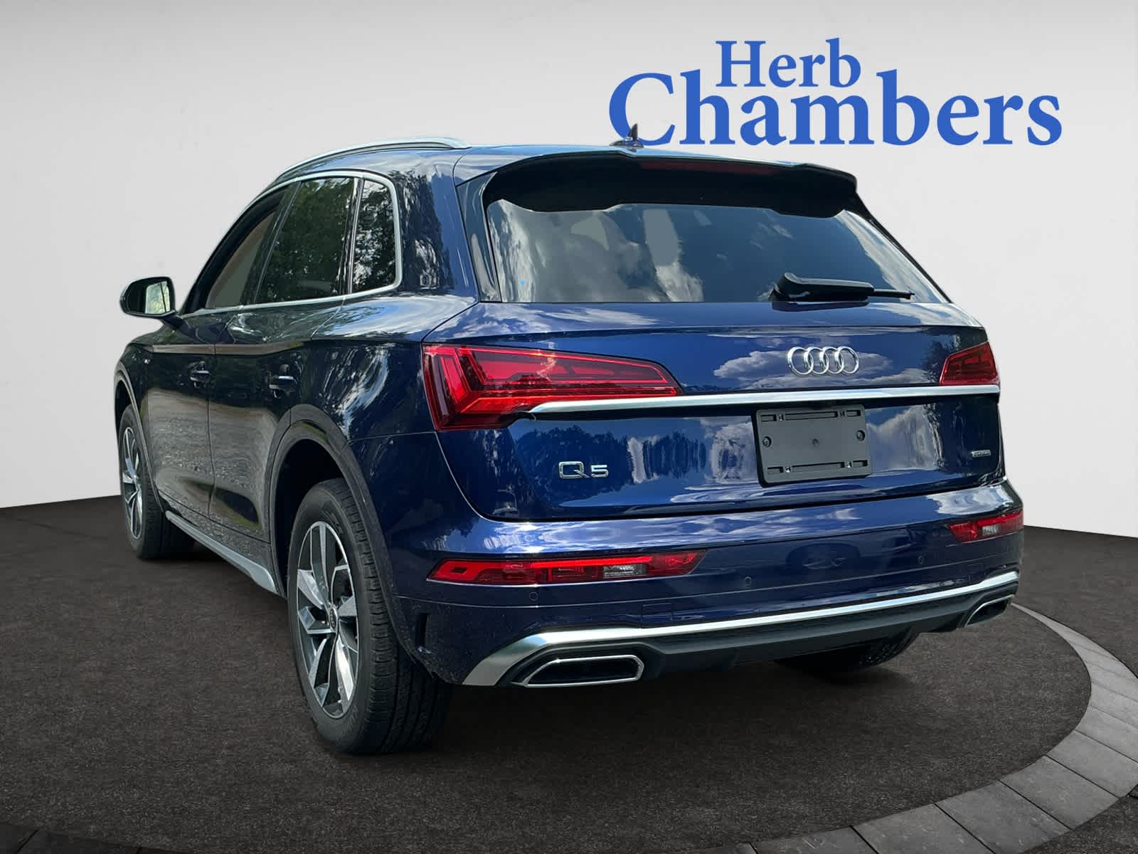 used 2024 Audi Q5 car, priced at $45,998