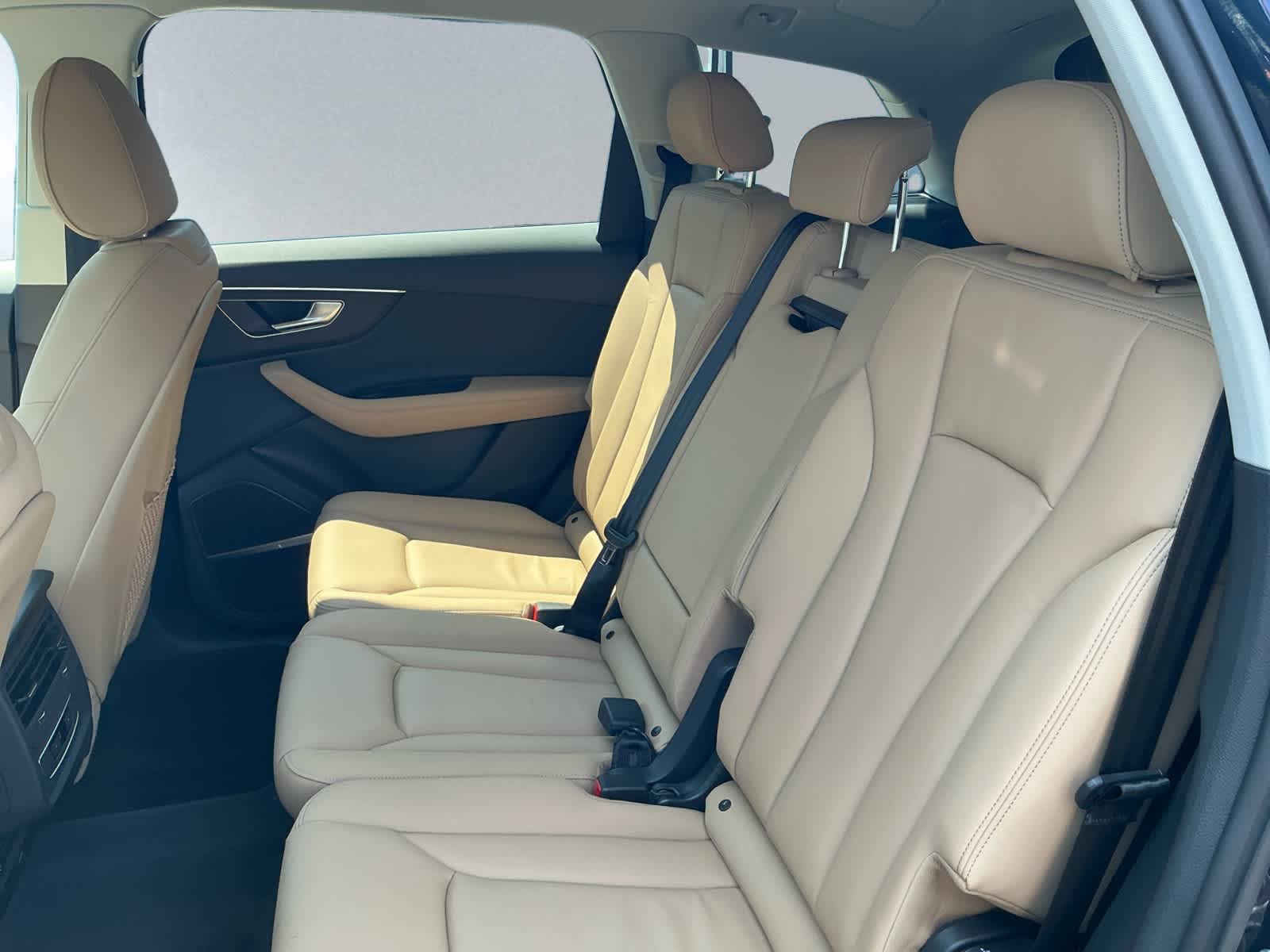used 2025 Audi Q7 car, priced at $63,998