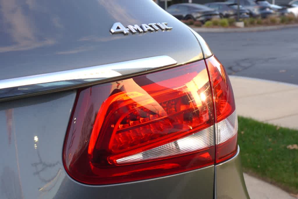 used 2018 Mercedes-Benz GLC 300 car, priced at $15,998