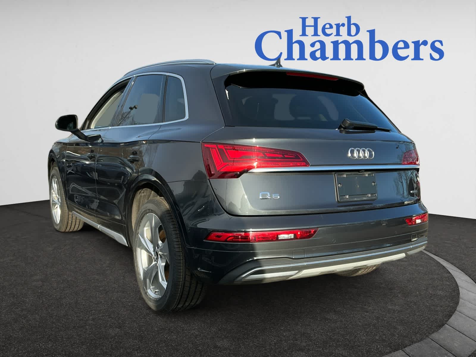 used 2021 Audi Q5 car, priced at $28,898