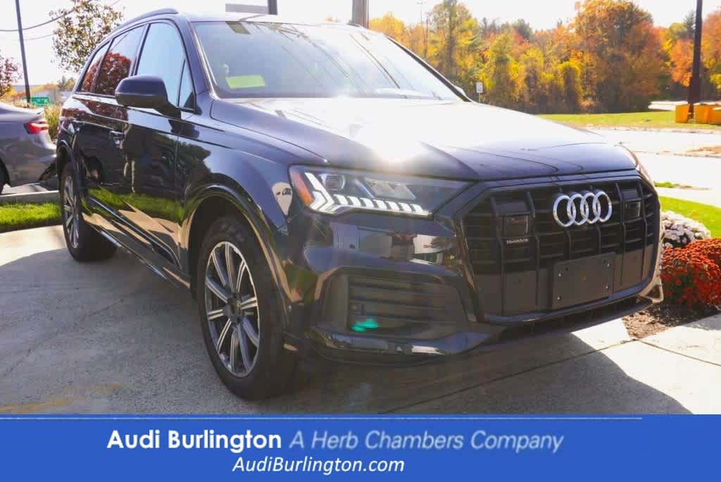 used 2024 Audi Q7 car, priced at $56,998