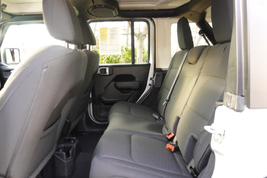 used 2022 Jeep Wrangler car, priced at $33,998