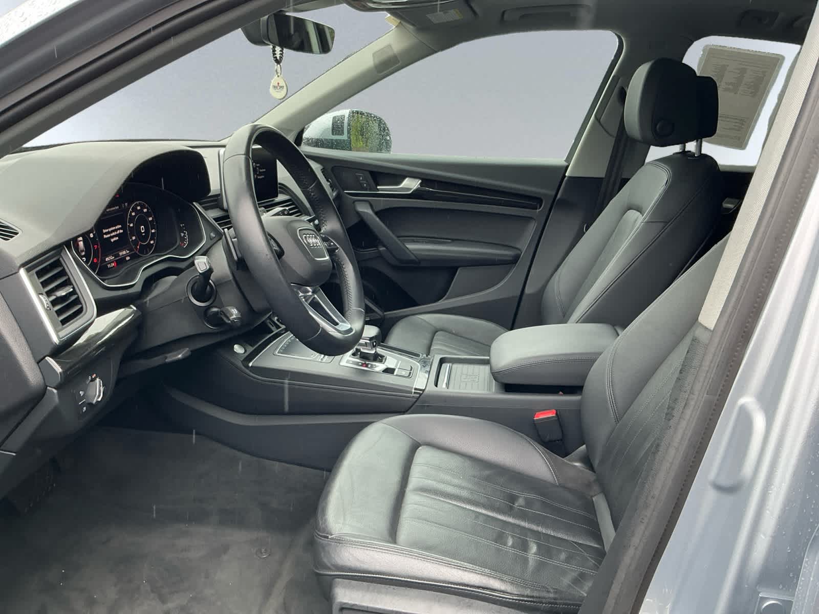 used 2020 Audi Q5 car, priced at $23,899