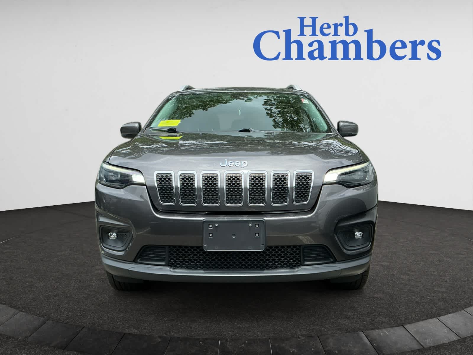 used 2019 Jeep Cherokee car, priced at $15,998