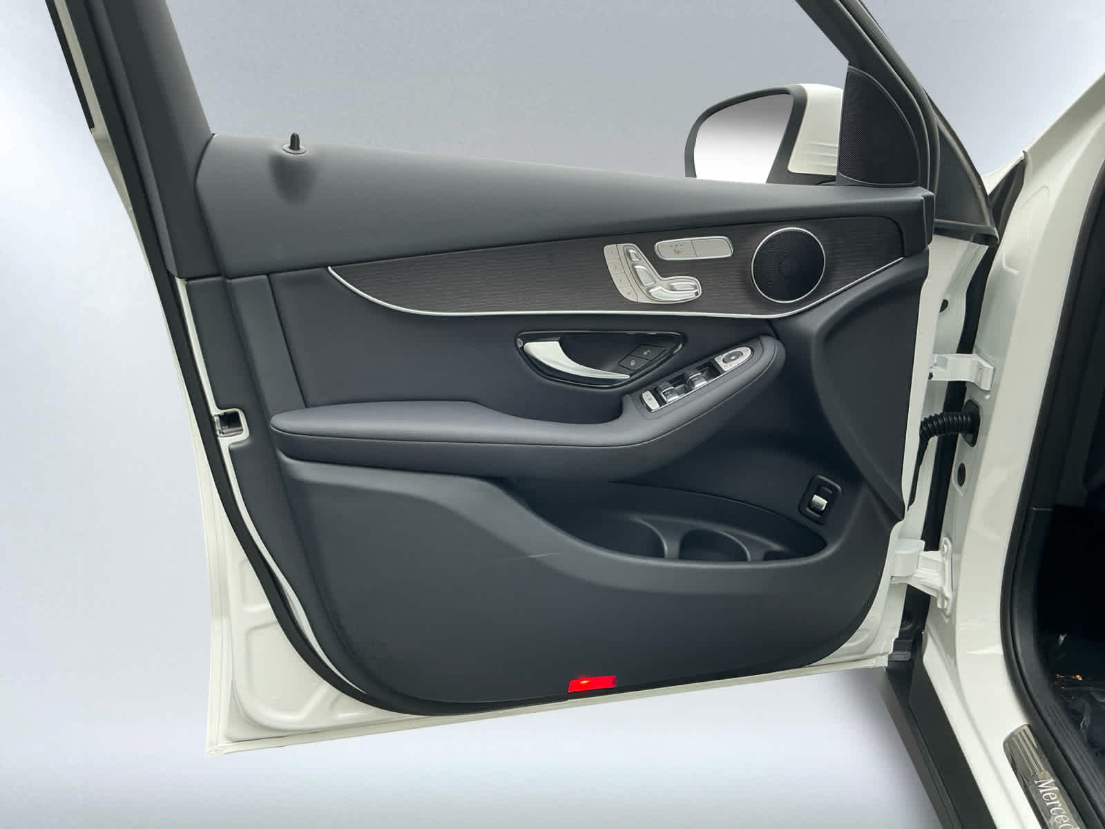 used 2020 Mercedes-Benz GLC 300 car, priced at $28,499