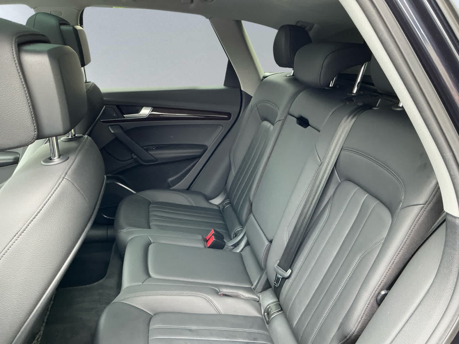 used 2020 Audi Q5 car, priced at $23,498