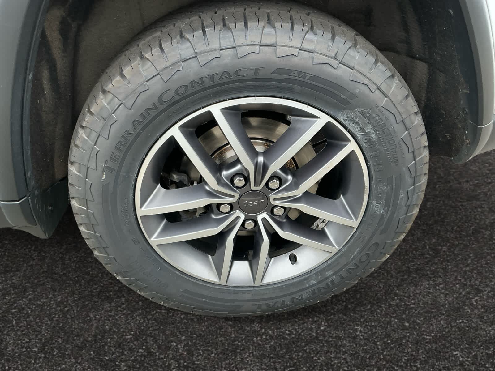 used 2021 Jeep Grand Cherokee car, priced at $20,998