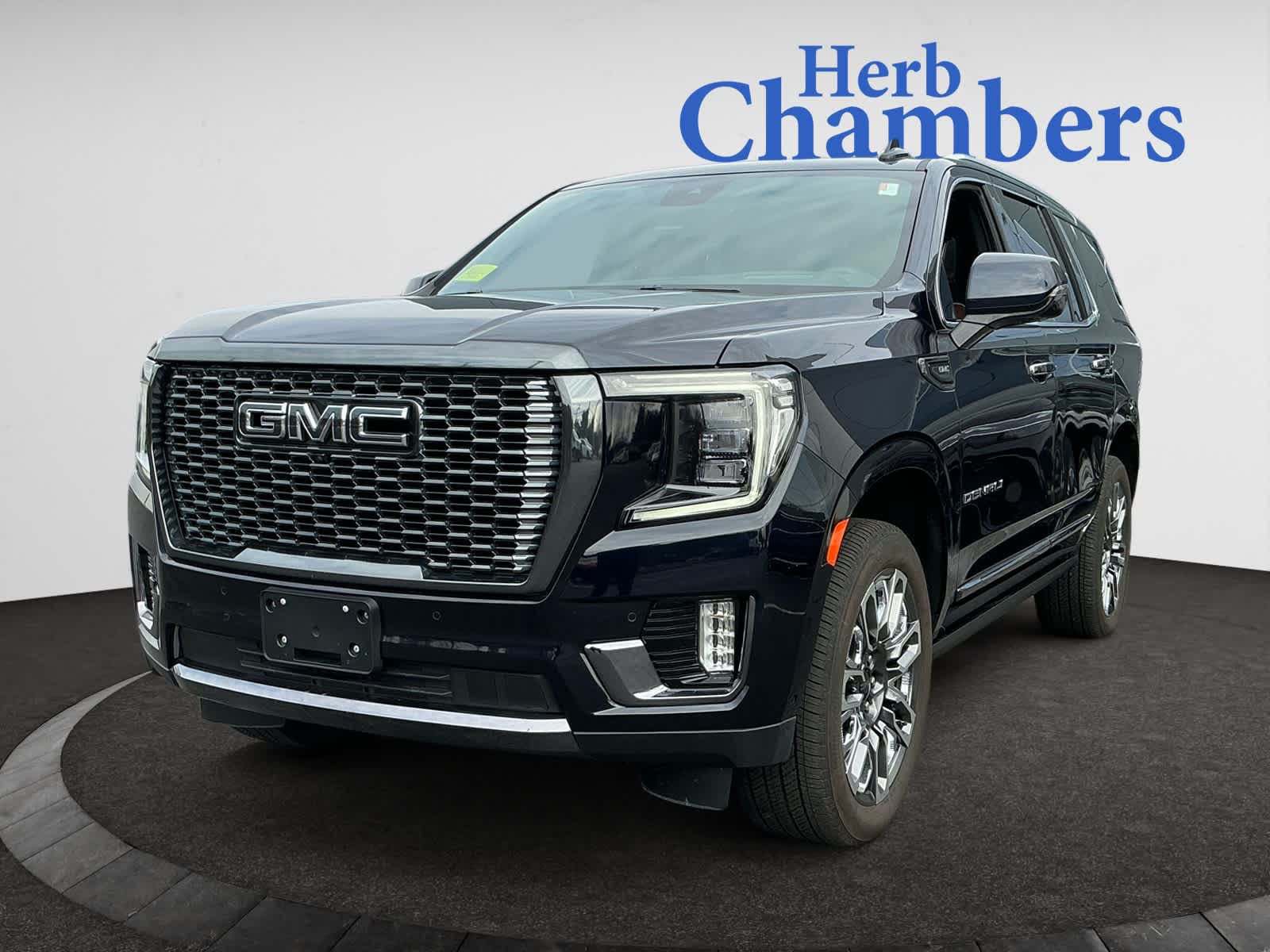 used 2024 GMC Yukon car, priced at $91,998