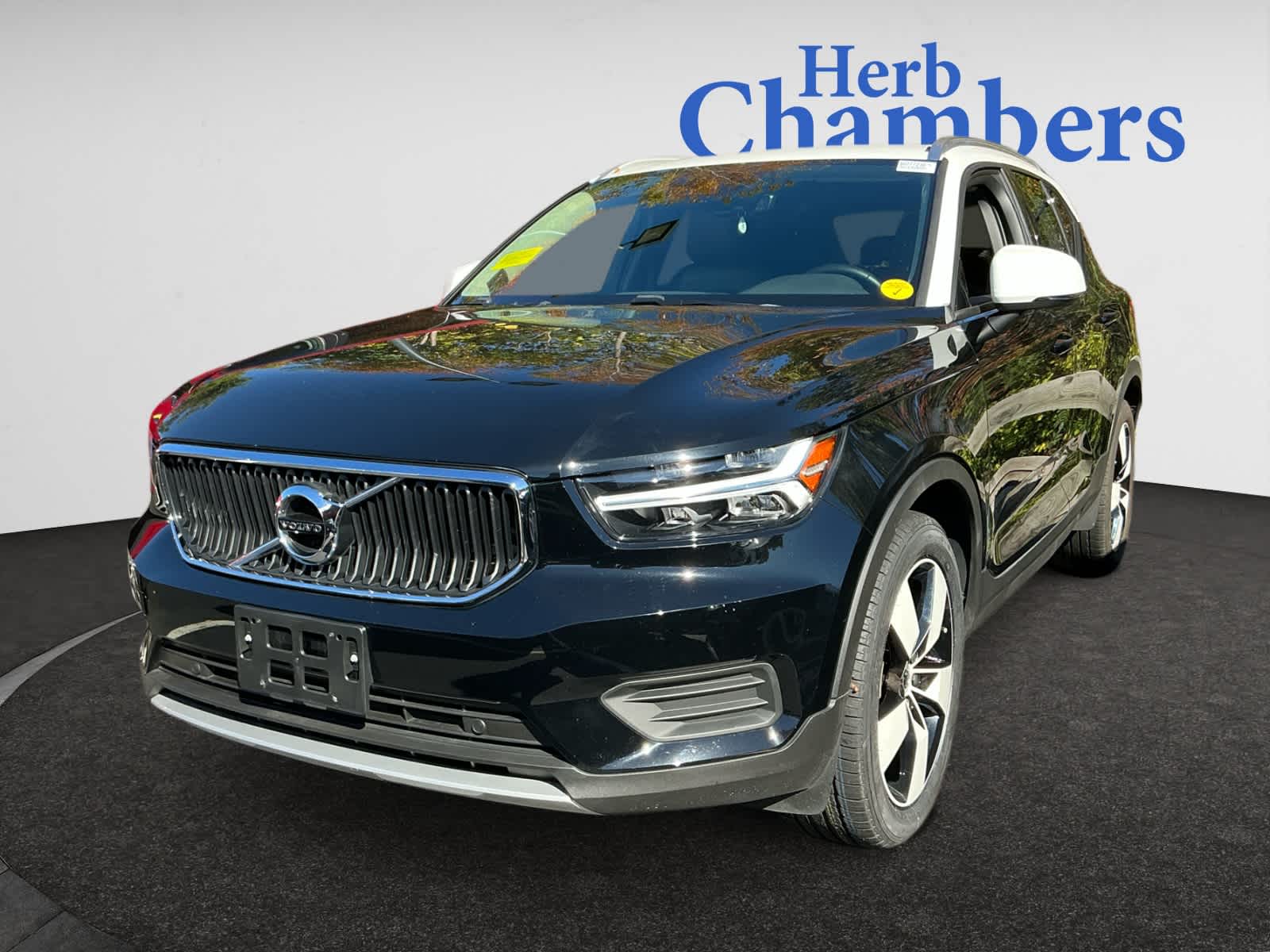 used 2019 Volvo XC40 car, priced at $24,999