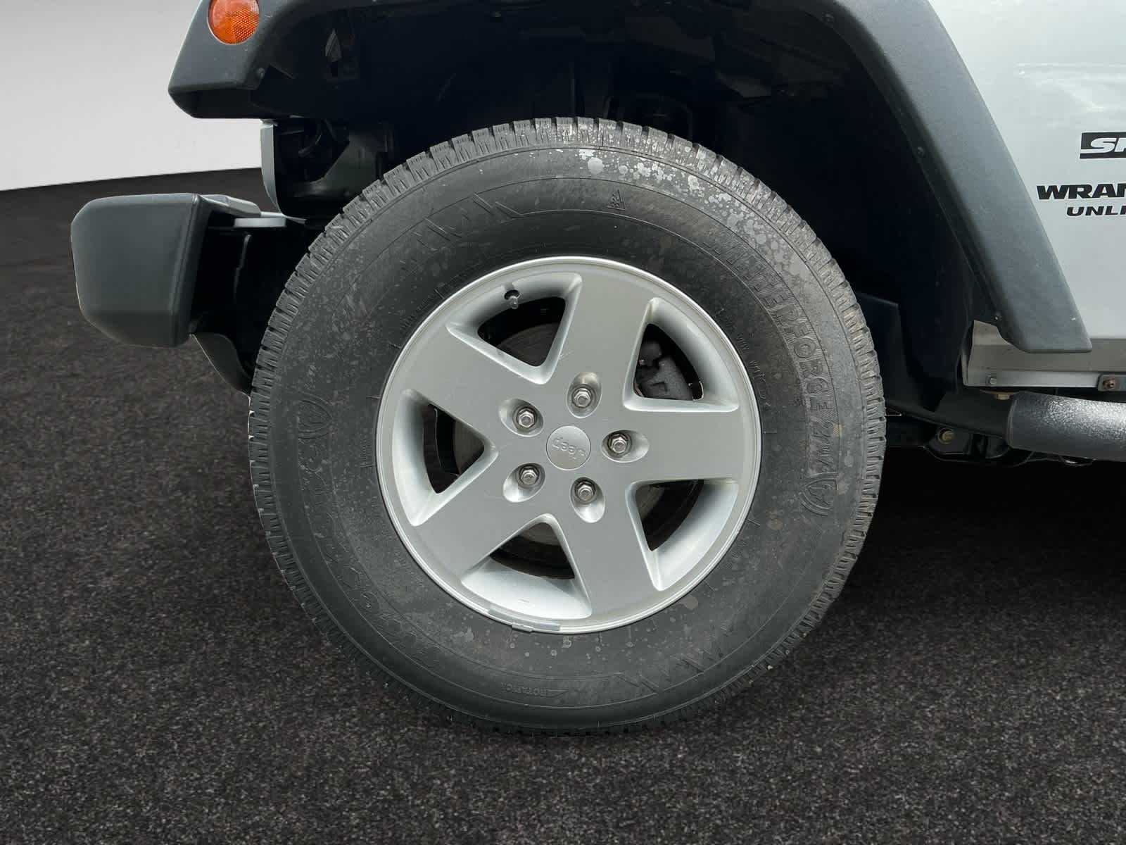 used 2015 Jeep Wrangler Unlimited car, priced at $13,998