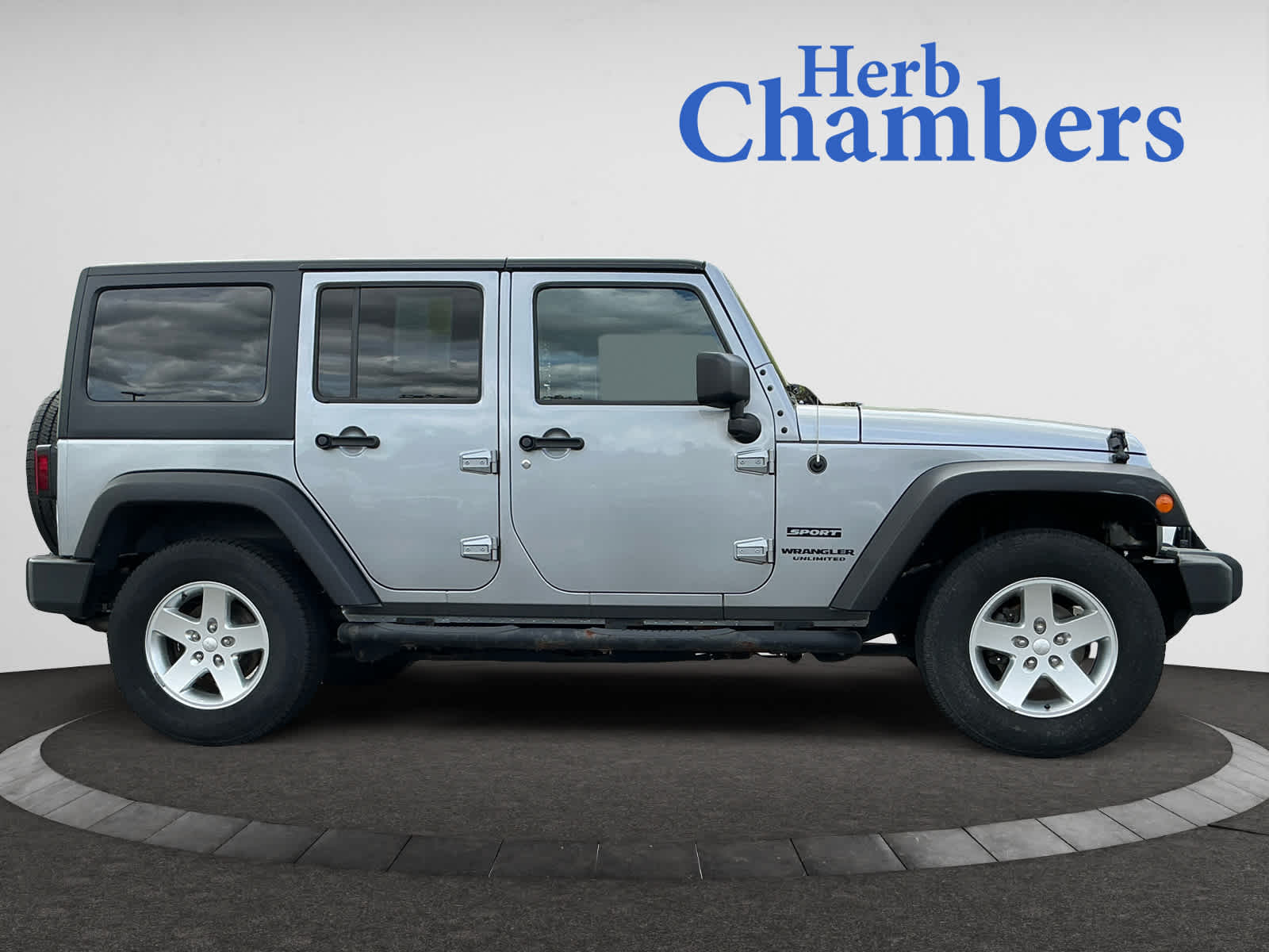 used 2015 Jeep Wrangler Unlimited car, priced at $14,998
