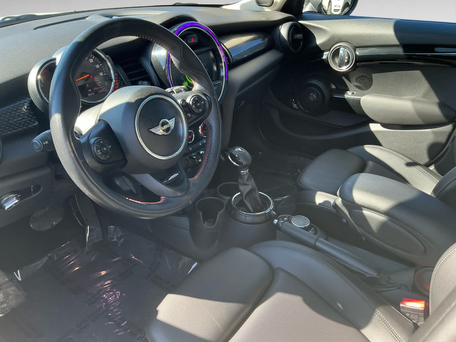 used 2016 MINI Hardtop 4 Door car, priced at $10,399