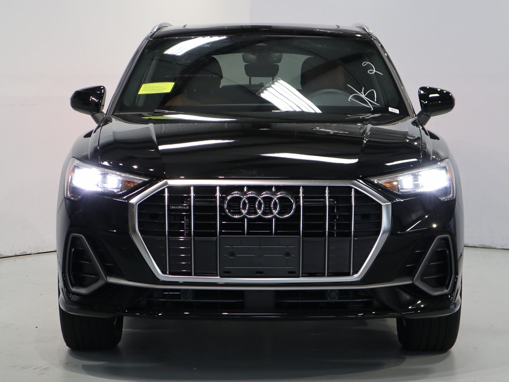 new 2025 Audi Q3 car, priced at $44,060