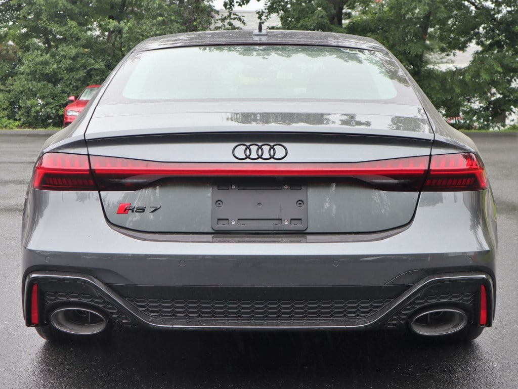 new 2025 Audi RS 7 car