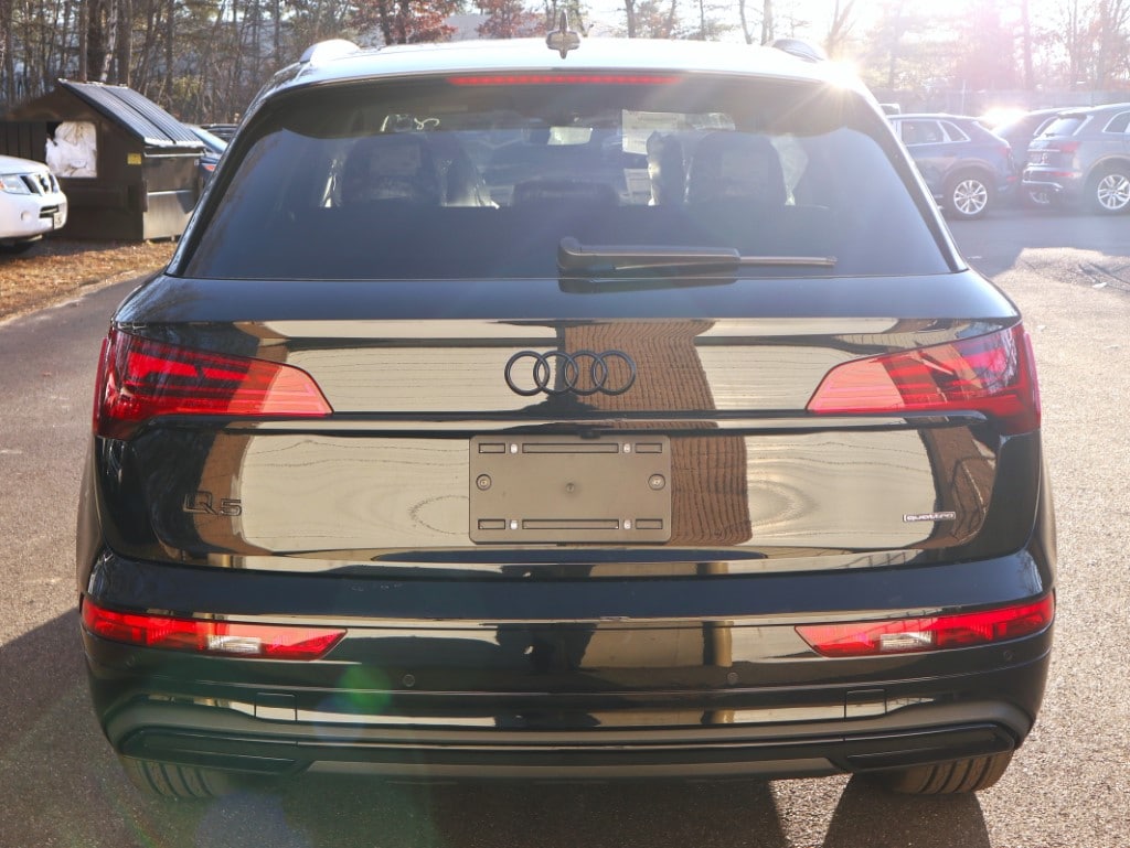 new 2025 Audi Q5 car, priced at $54,930