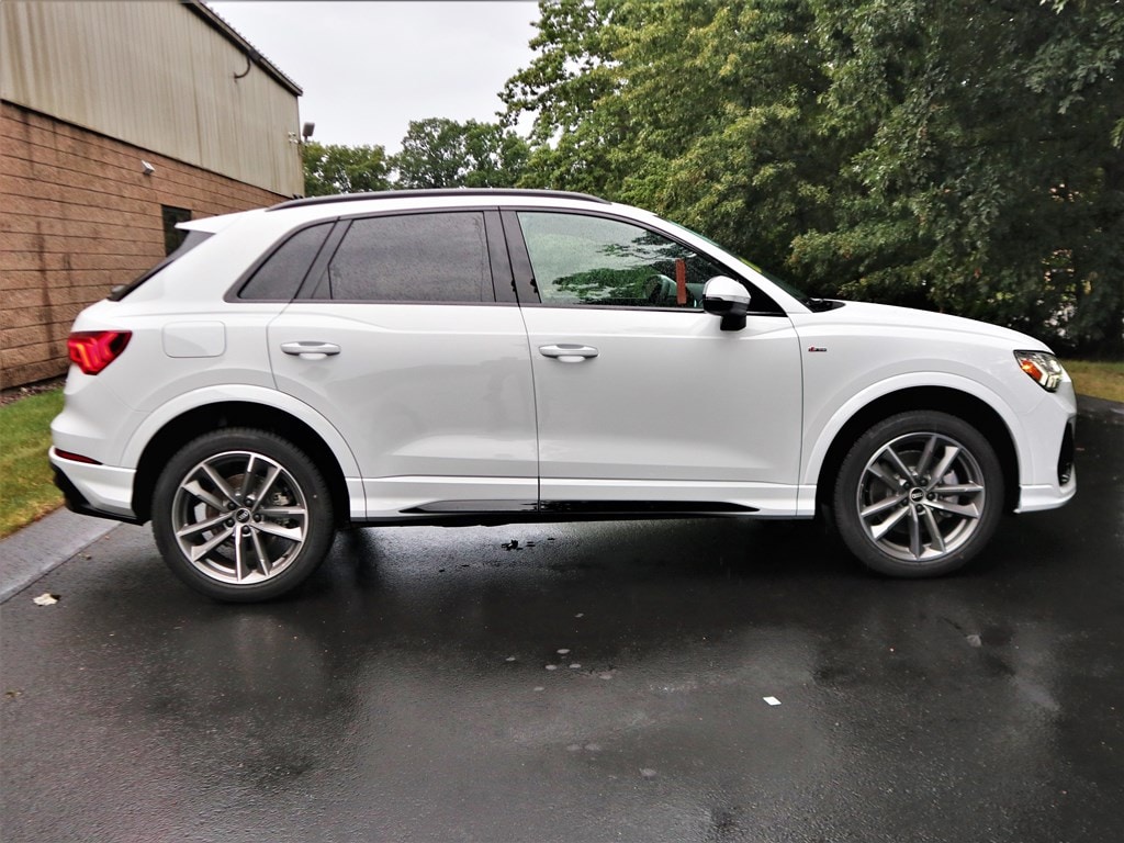 new 2025 Audi Q3 car, priced at $44,065