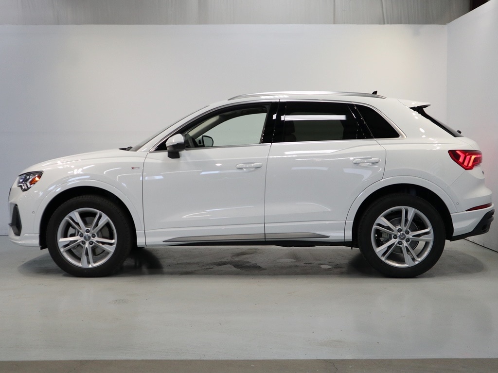 new 2024 Audi Q3 car, priced at $44,440