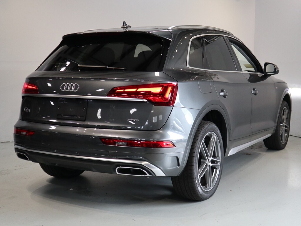 new 2025 Audi Q5 car, priced at $53,780