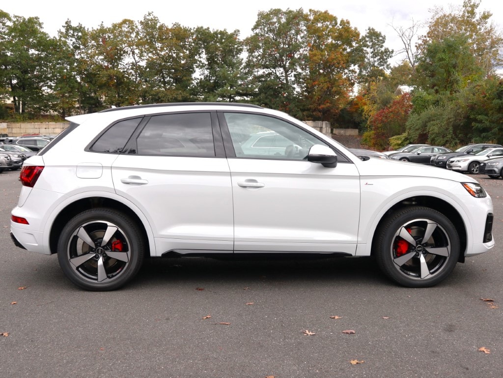 new 2024 Audi Q5 e car, priced at $69,000