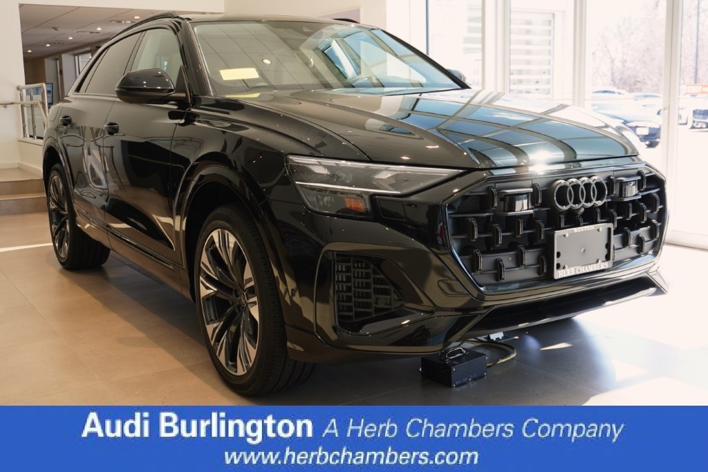 new 2025 Audi Q8 car, priced at $84,465