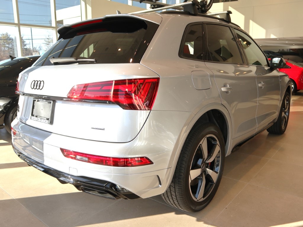 new 2025 Audi Q5 car, priced at $59,265