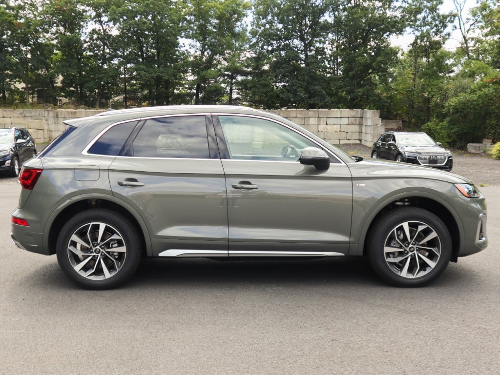 new 2025 Audi Q5 car, priced at $53,455