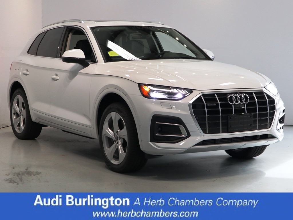 new 2025 Audi Q5 car, priced at $50,730