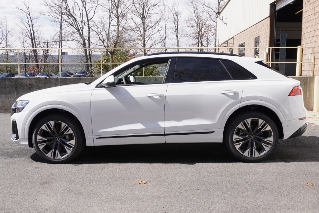 new 2025 Audi Q8 car, priced at $86,015