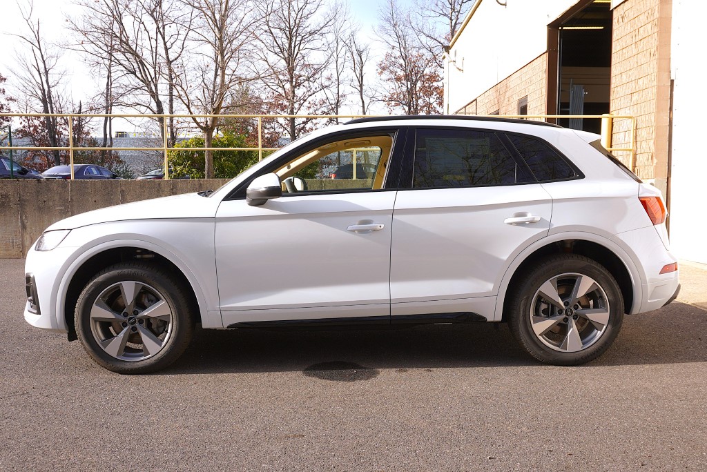 new 2025 Audi Q5 car, priced at $55,705