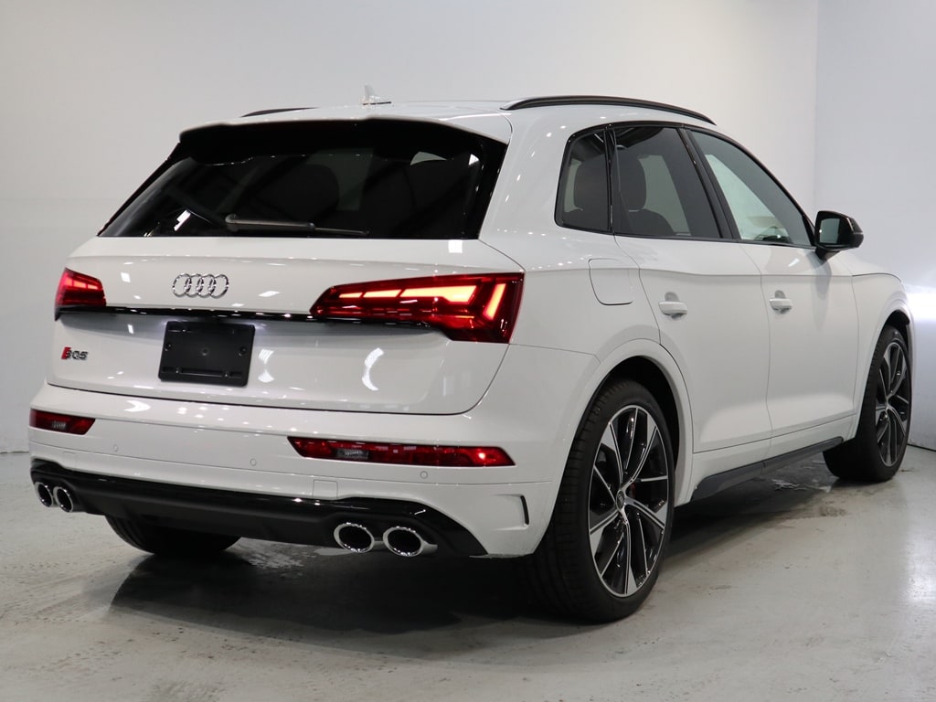 new 2025 Audi SQ5 car, priced at $70,270