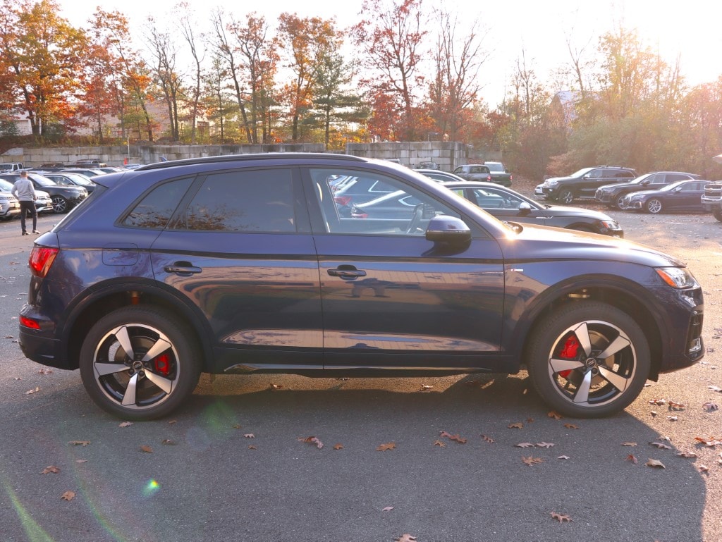 new 2024 Audi Q5 car, priced at $58,090