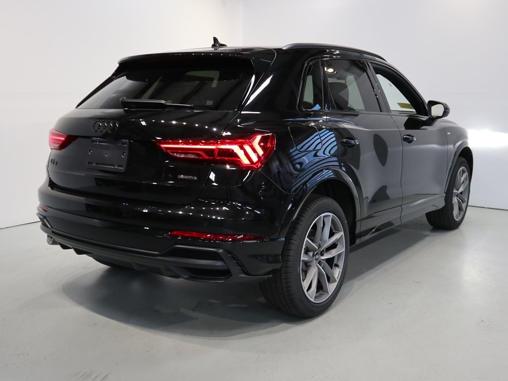 new 2025 Audi Q3 car, priced at $47,110