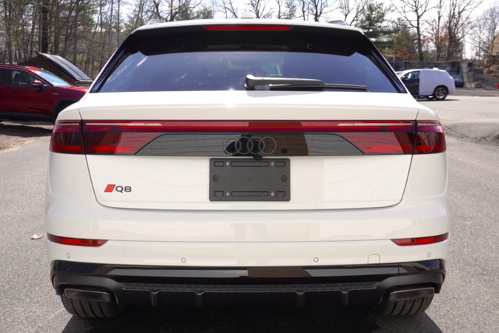 new 2025 Audi Q8 car, priced at $85,995